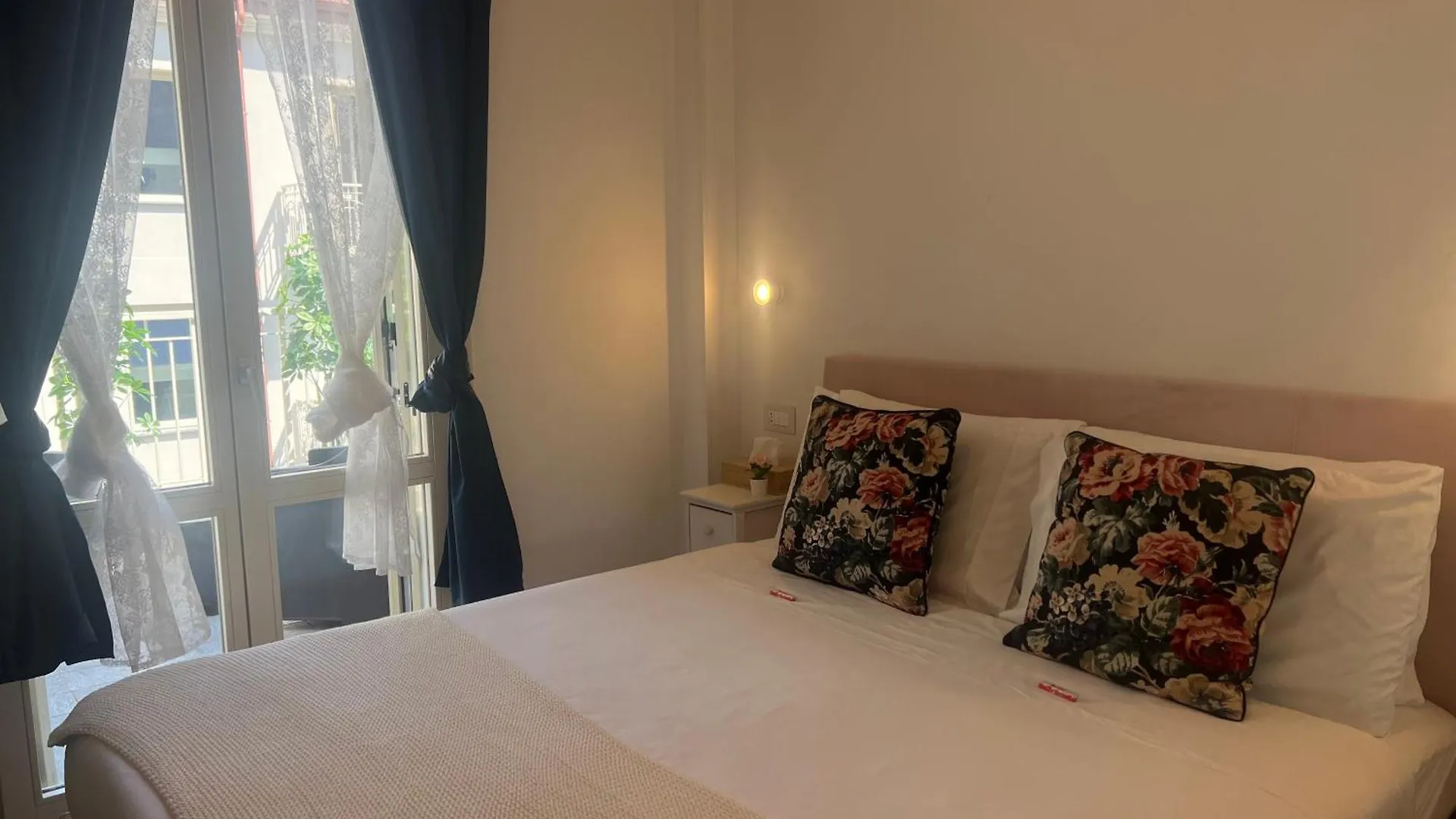 Apartament La Regina Delle Locazioni Nel Centro Storico Di Milano